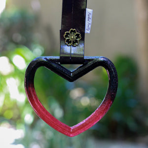 black red tsurikawa heart shape handmade resin